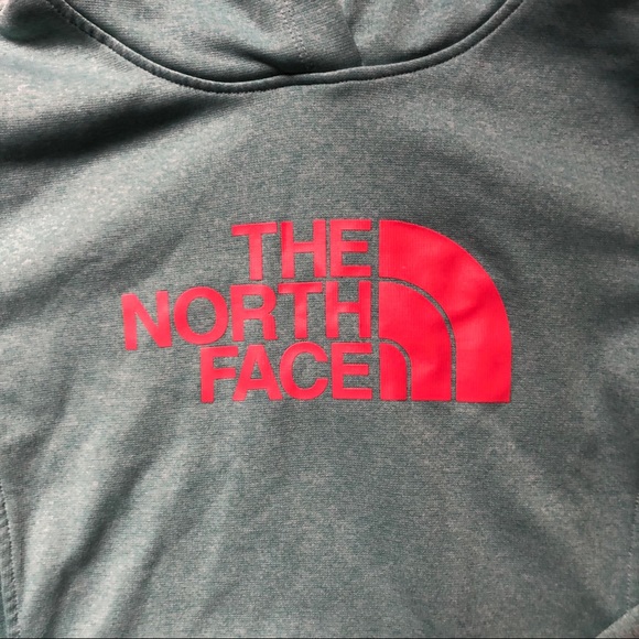 SOLD The North Face Hoodie - Picture 3 of 4